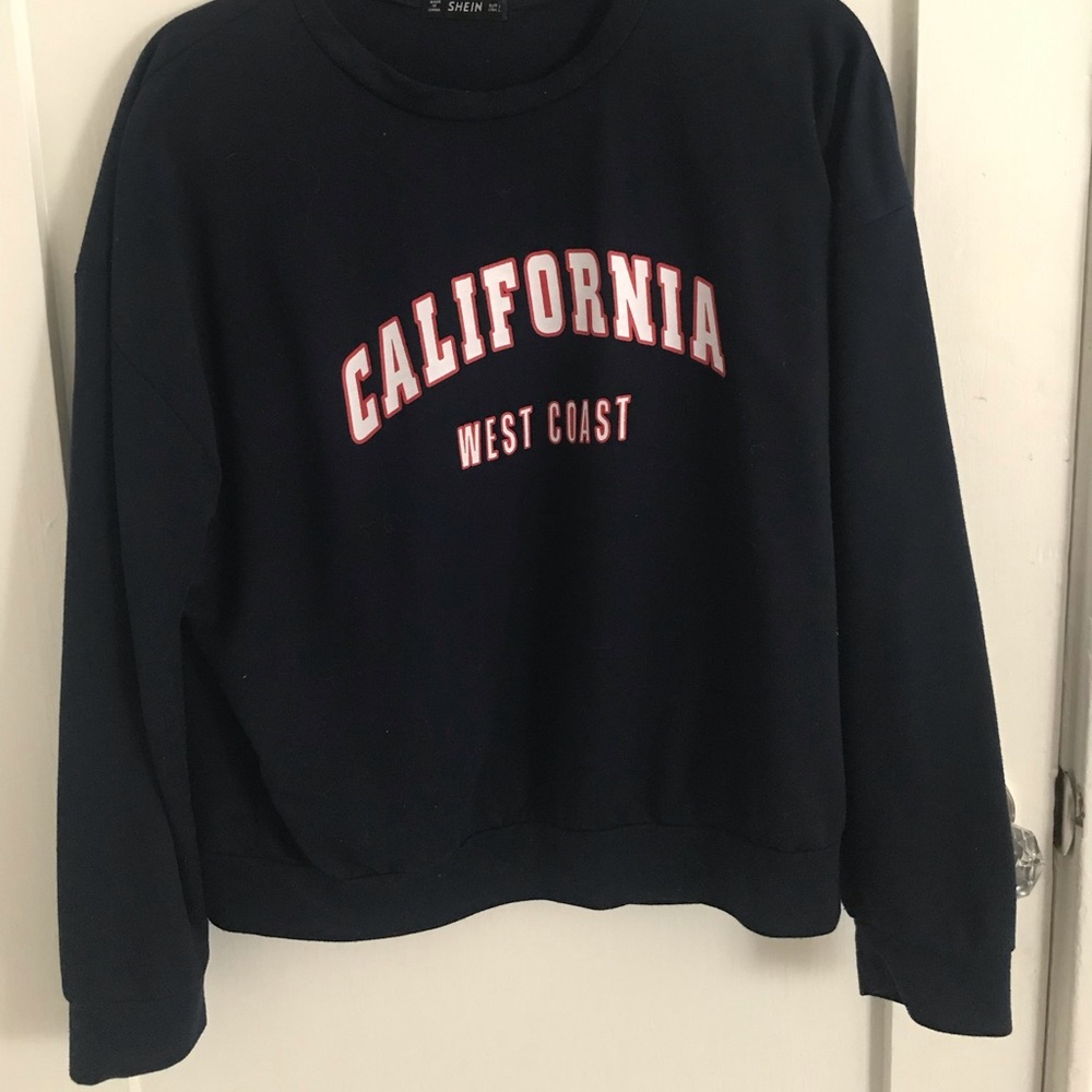 NAVY BLUE SWEATSHIRT (L)